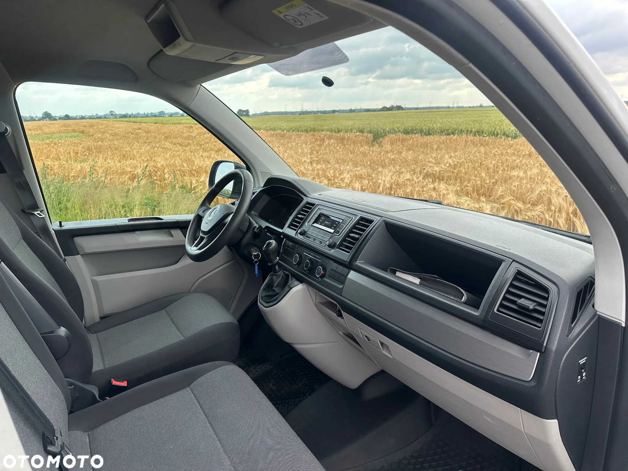 Volkswagen Transporter - 10