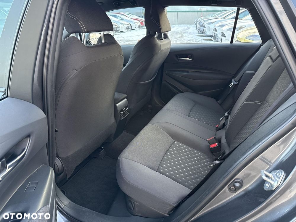 Toyota Corolla 2.0 Hybrid Comfort - 12