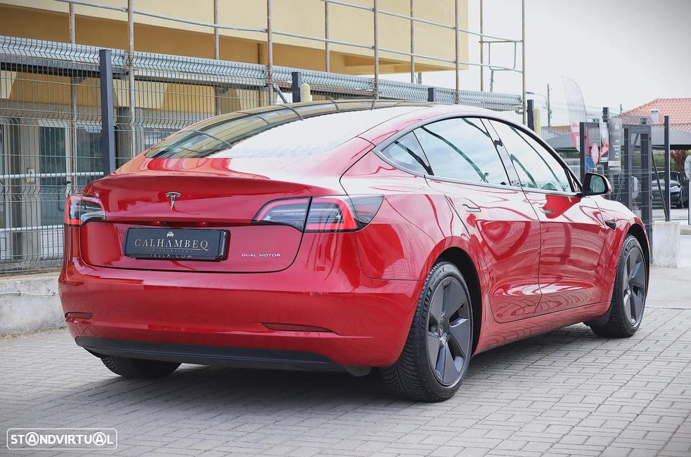 Tesla Model 3 Long-Range Dual Motor AWD - 4
