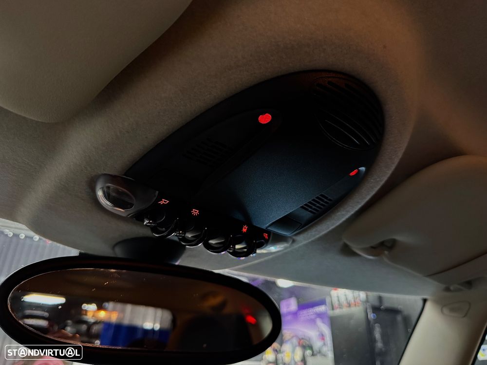 MINI 3 Portas Cooper D - 15