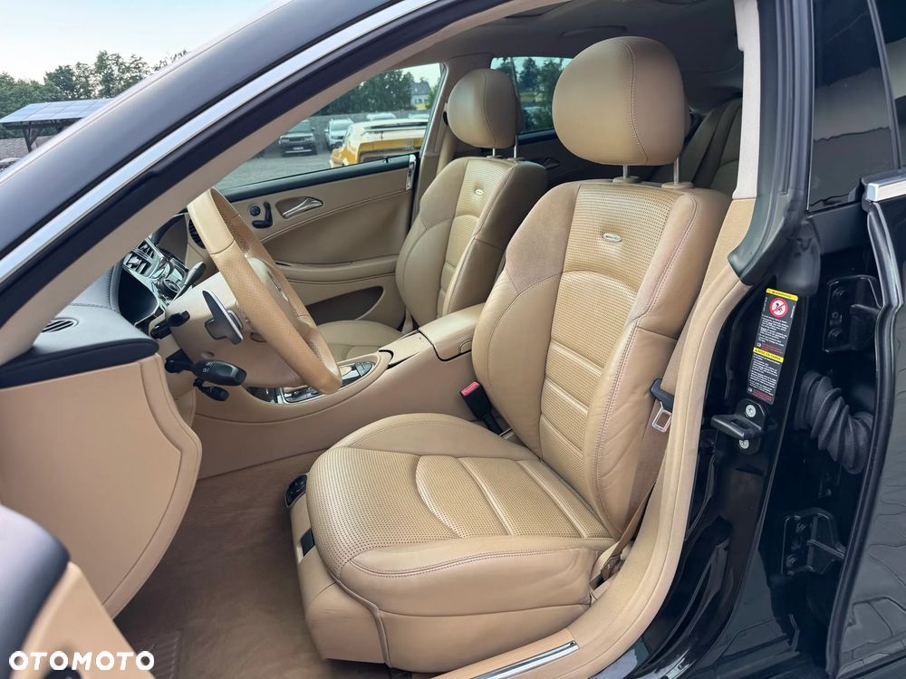 Mercedes-Benz CLS 63 AMG 7G-TRONIC - 27