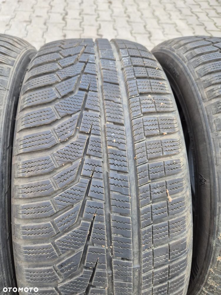 OPONY ZIMOWE HANKOOK 225/50 R18 - 3