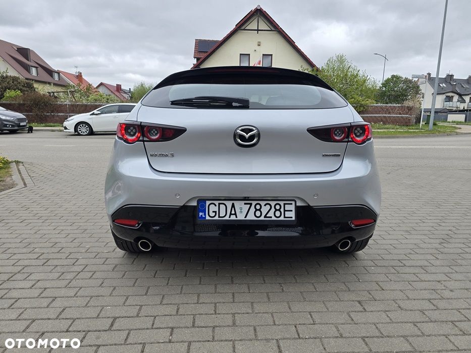 Mazda 3 - 4