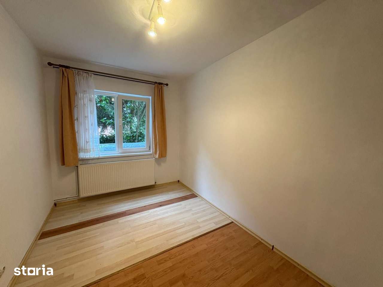 Apartament 2 camere, bucatarie separata, zona buna, pret. investitie — fotografia 1