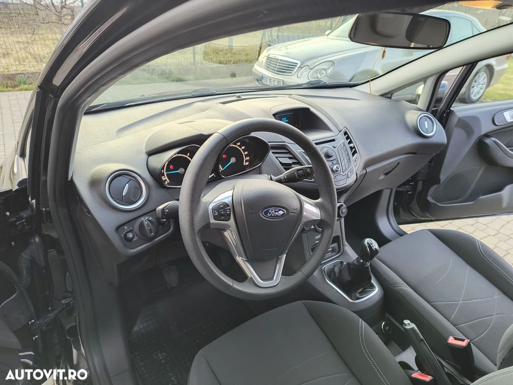 Ford Fiesta - 4
