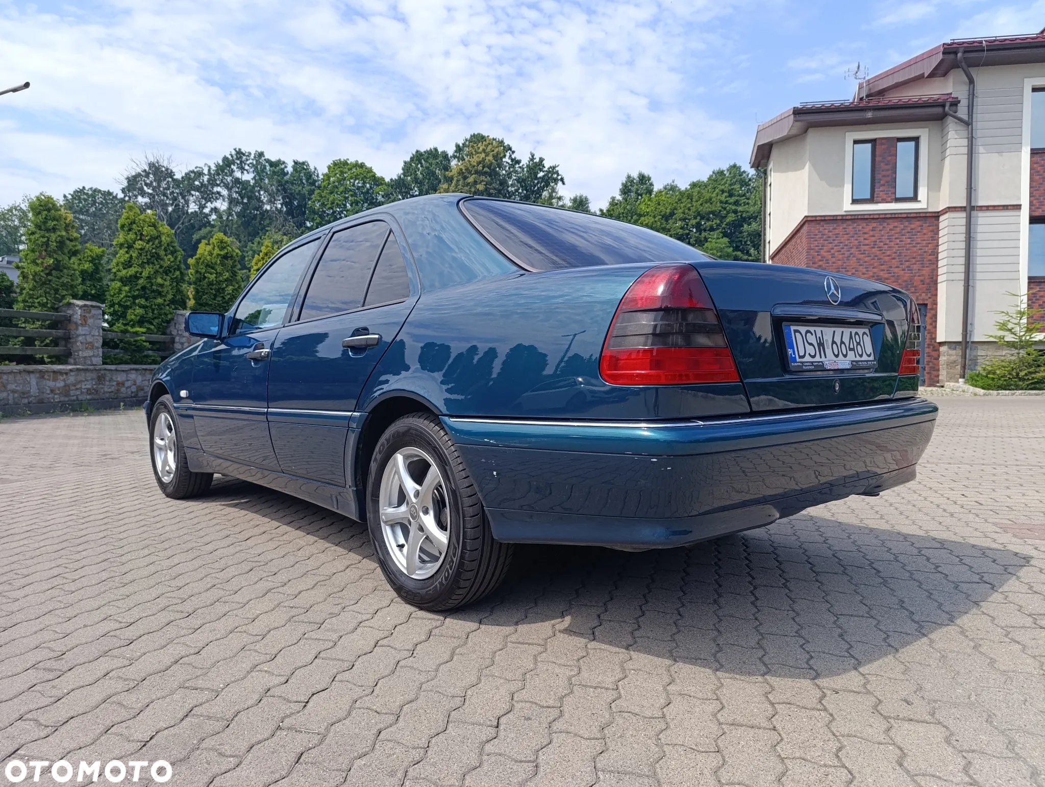 Mercedes-Benz Klasa C 180 Elegance - 4