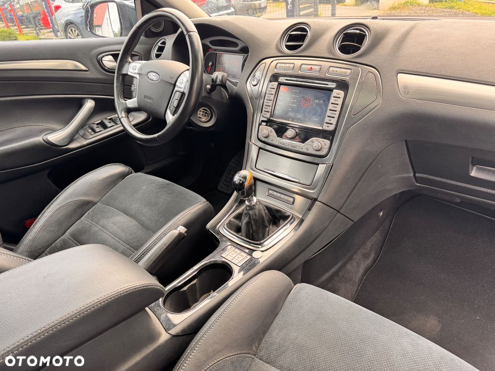 Ford Mondeo Turnier 2.5 Titanium X - 10