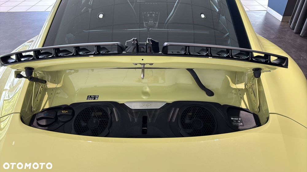 Porsche 911 - 30