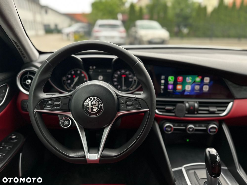 Alfa Romeo Giulia 2.0 Turbo Veloce - 19