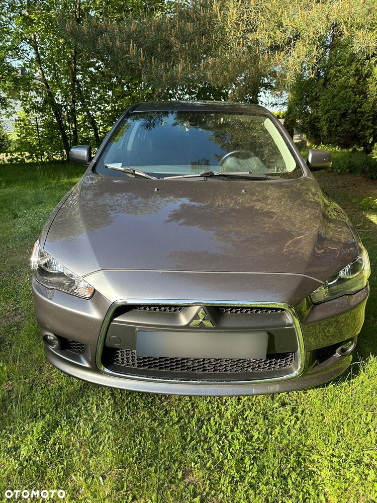 Mitsubishi Lancer 1.6 Invite - 3