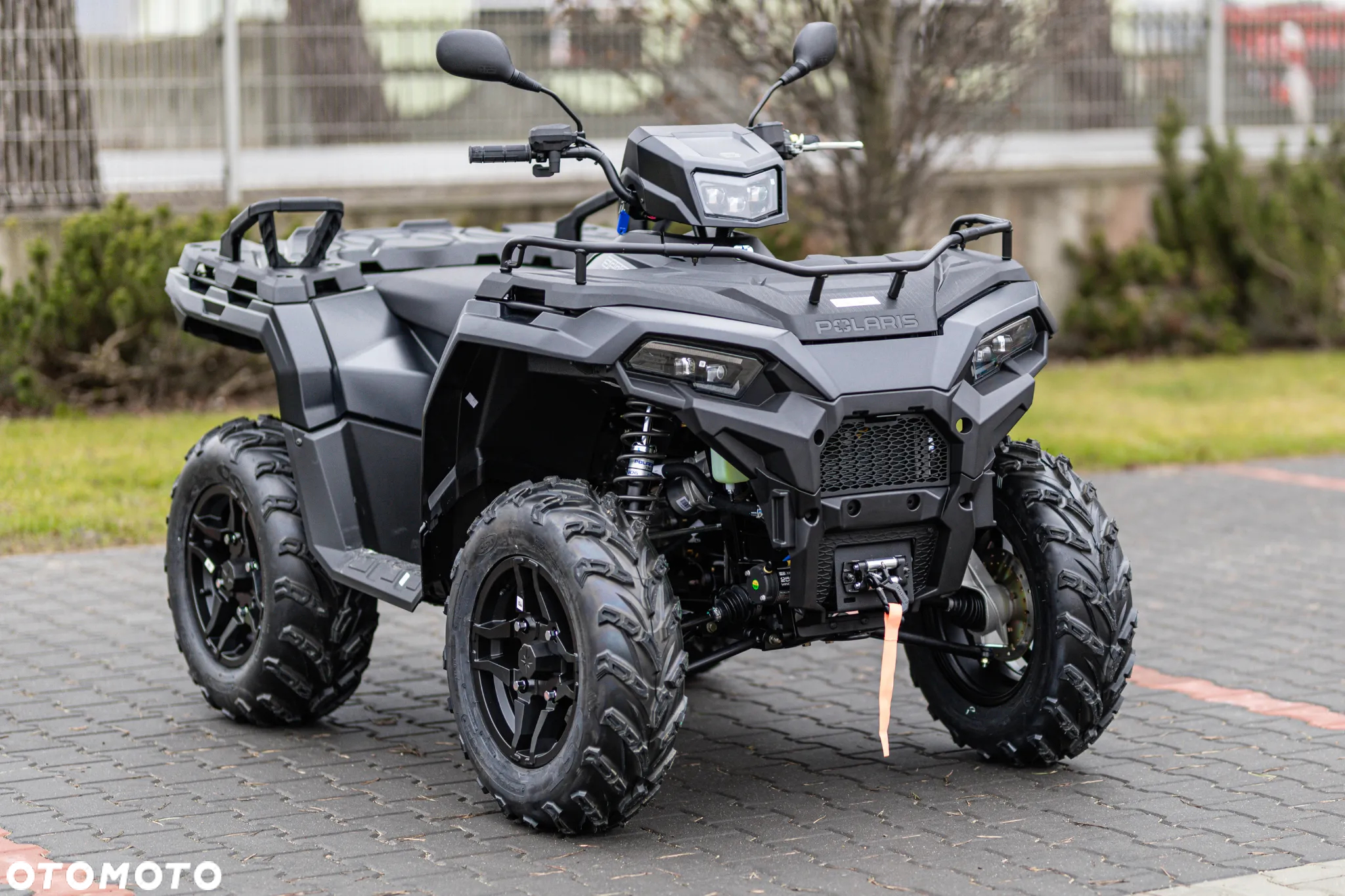 Polaris Sportsman - 8
