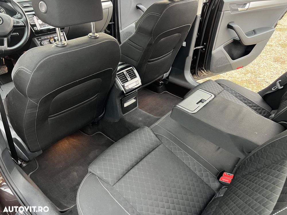 Skoda Superb 1.8 TSI DSG Style - 31