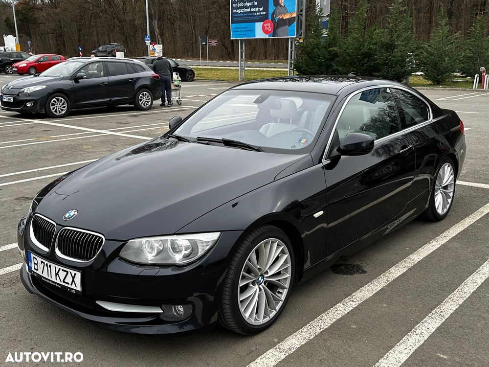 BMW Seria 3 330d xDrive Aut. Edition Exclusive - 1