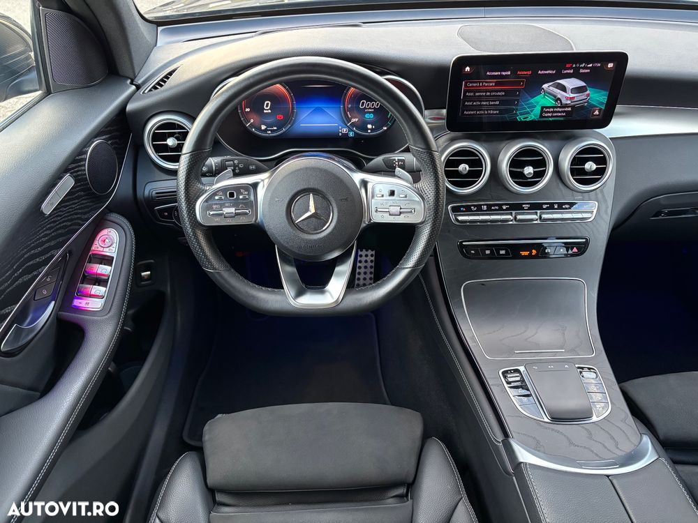 Mercedes-Benz GLC 300 de 4Matic 9G-TRONIC AMG Line Plus - 11