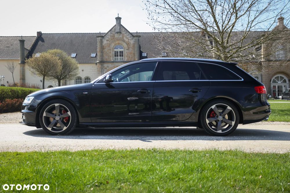 Audi A4 Avant 2.0 TDI DPF clean diesel quattro S tronic S line Sportpaket - 7