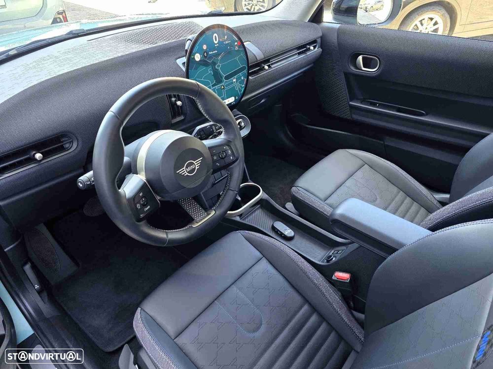 MINI 3 Portas Cooper C Classic XS - 8
