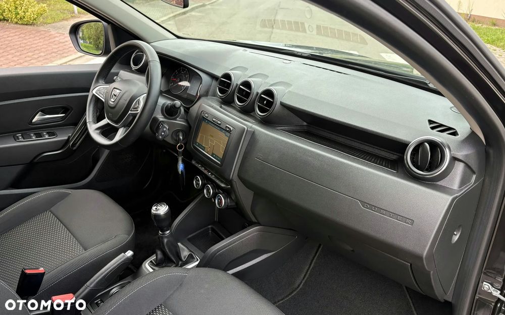 Dacia Duster 1.6 SCe Prestige - 17