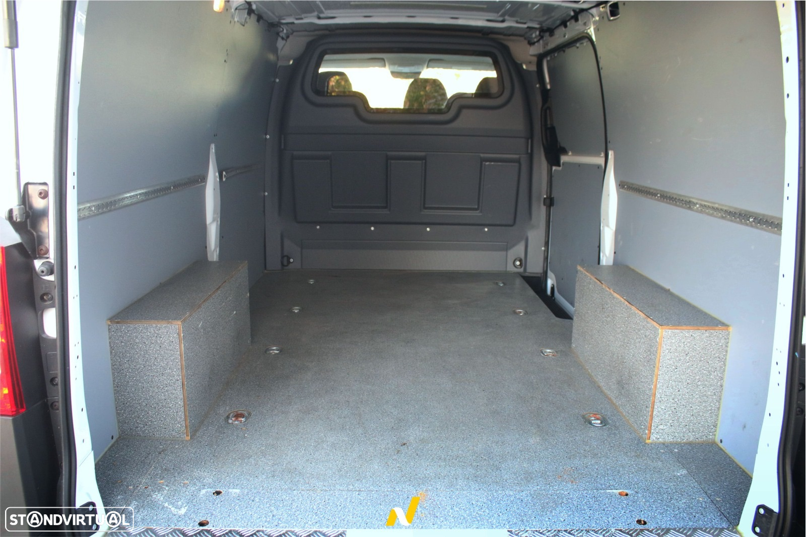 Mercedes-Benz Vito 111 XL Longa 1.6 - Iva Dedutível - 21