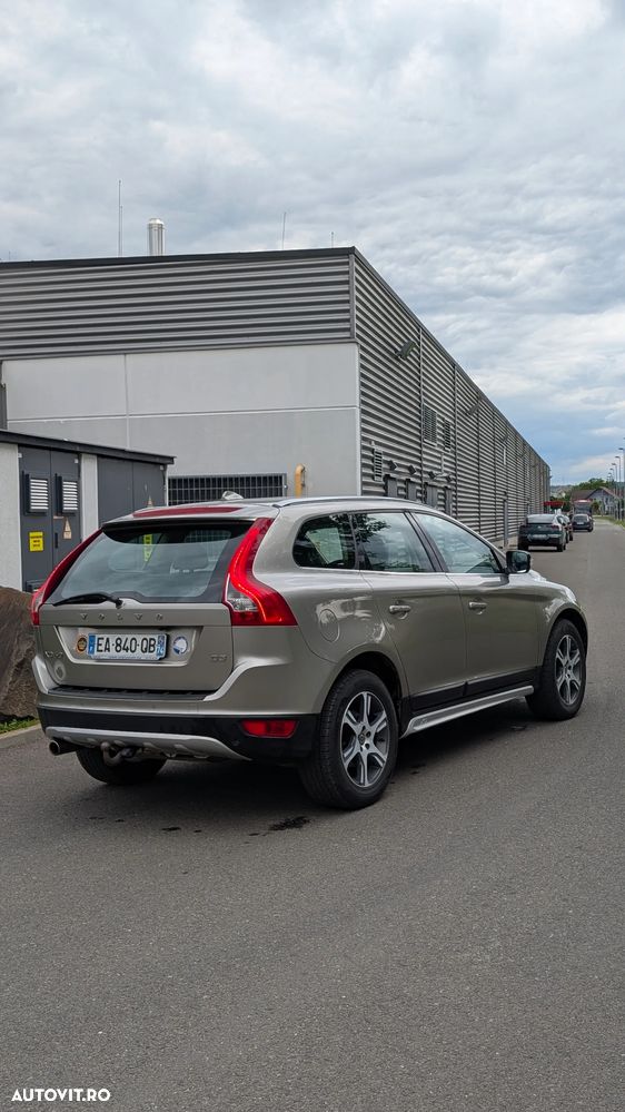 Volvo XC 60 D4 Start-Stop Summum - 6