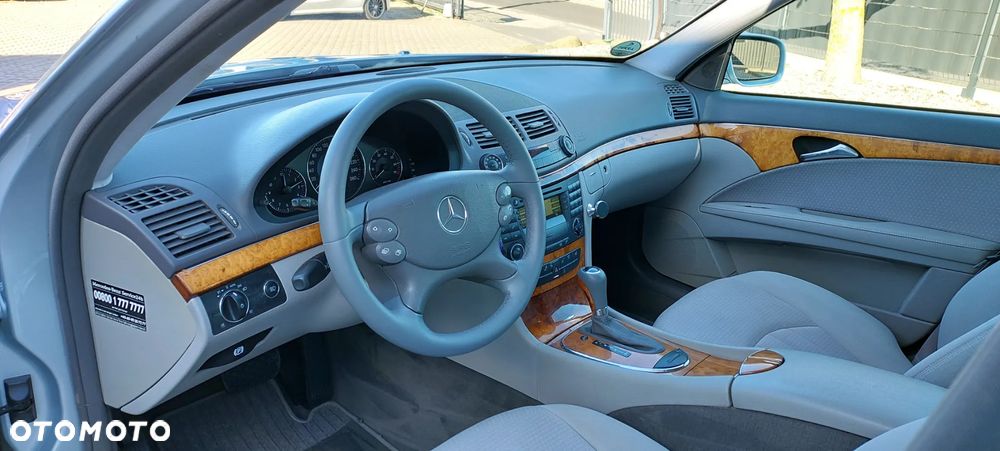 Mercedes-Benz Klasa E - 33