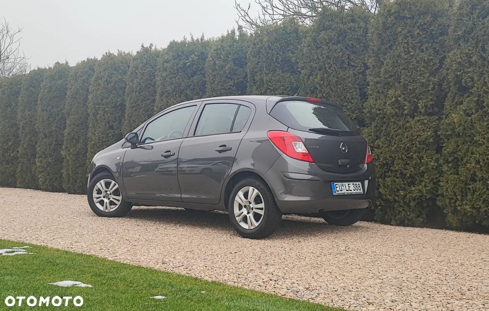 Opel Corsa 1.2 16V Easytronic Energy - 9