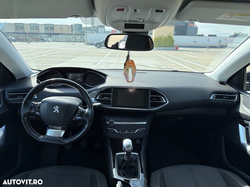 Peugeot 308 SW BlueHDi 100 Stop & Start Active - 18