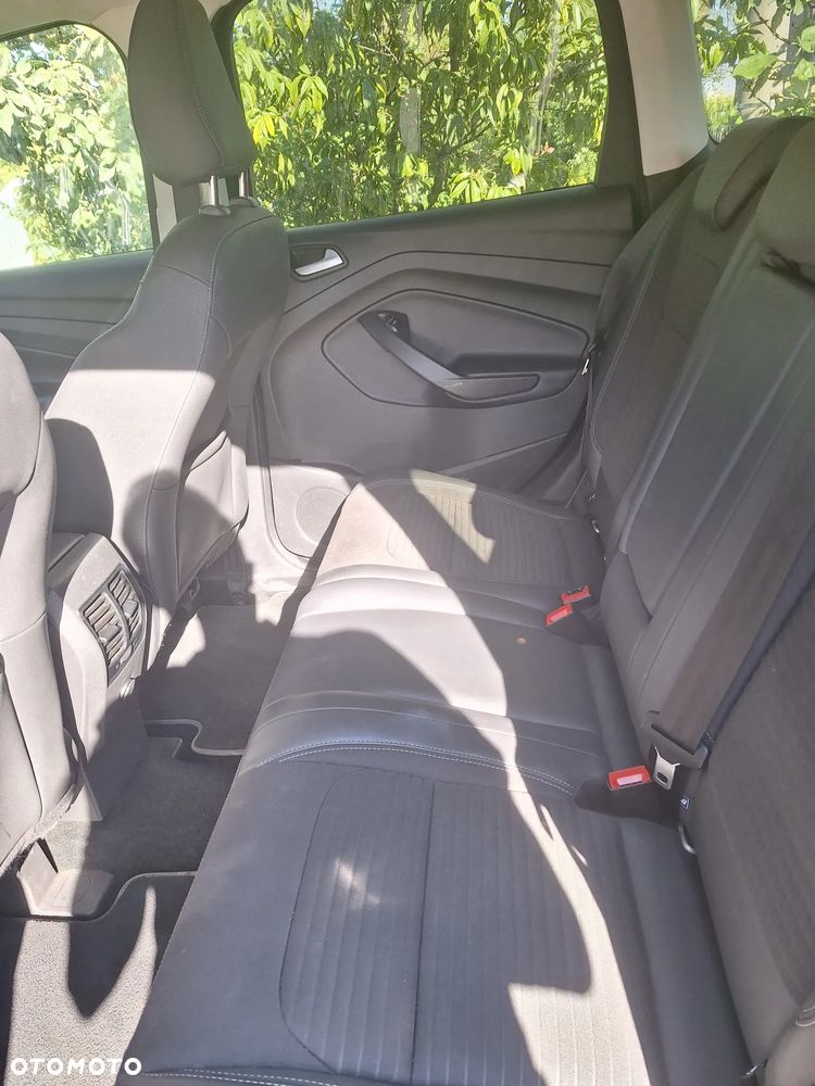 Ford Kuga 1.5 EcoBoost FWD Titanium ASS GPF - 12
