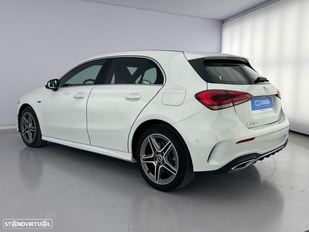 Mercedes-Benz A 250 e - 27