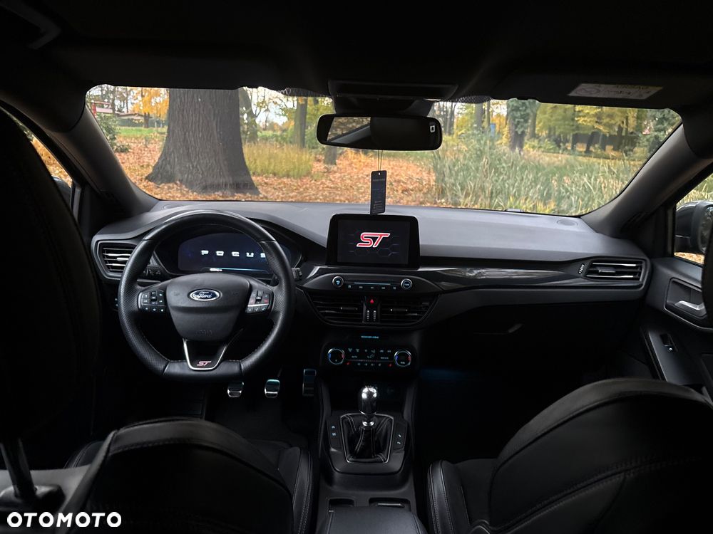 Ford Focus 2.3 EcoBoost ST-3 - 26