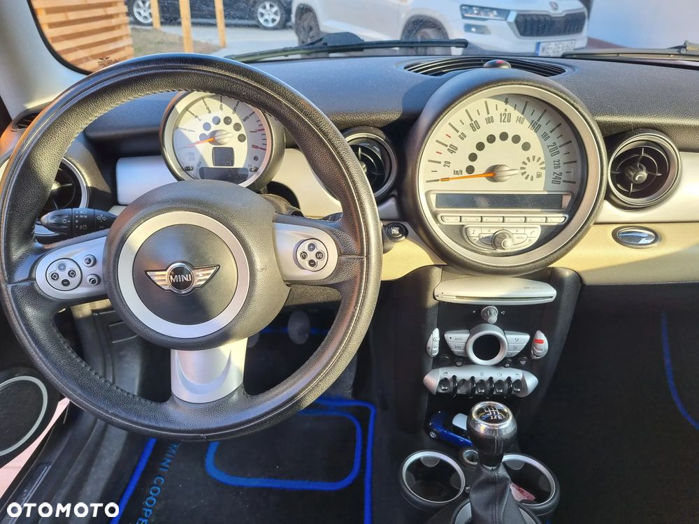 MINI Cooper - 9