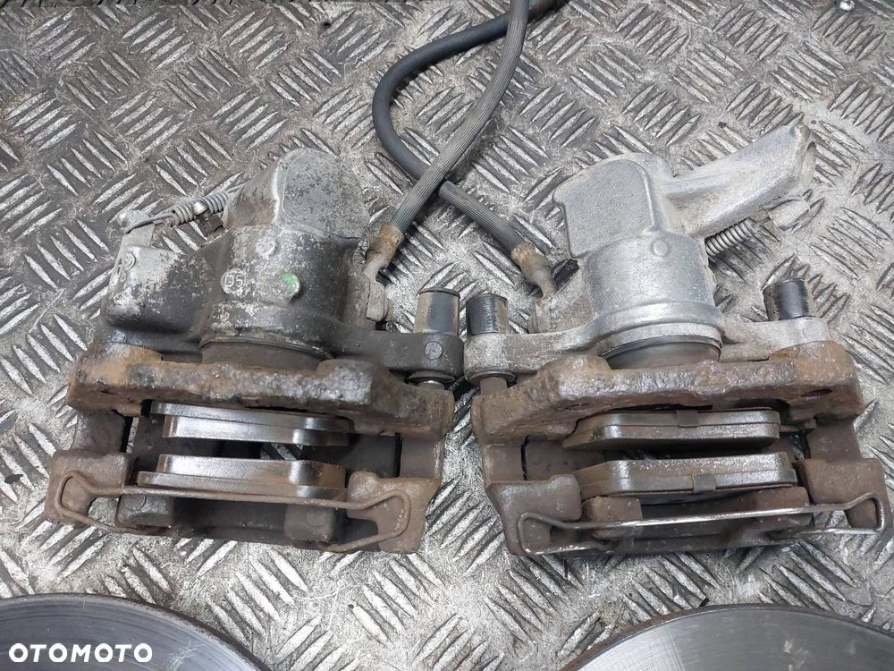 TARCZE HAMULCOWE TYŁ + KLOCKI + ZACISKI OPEL VECTRA C ID: 239593 - 4