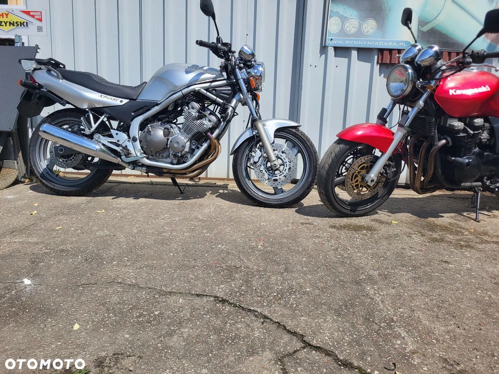 Yamaha XJ - 11