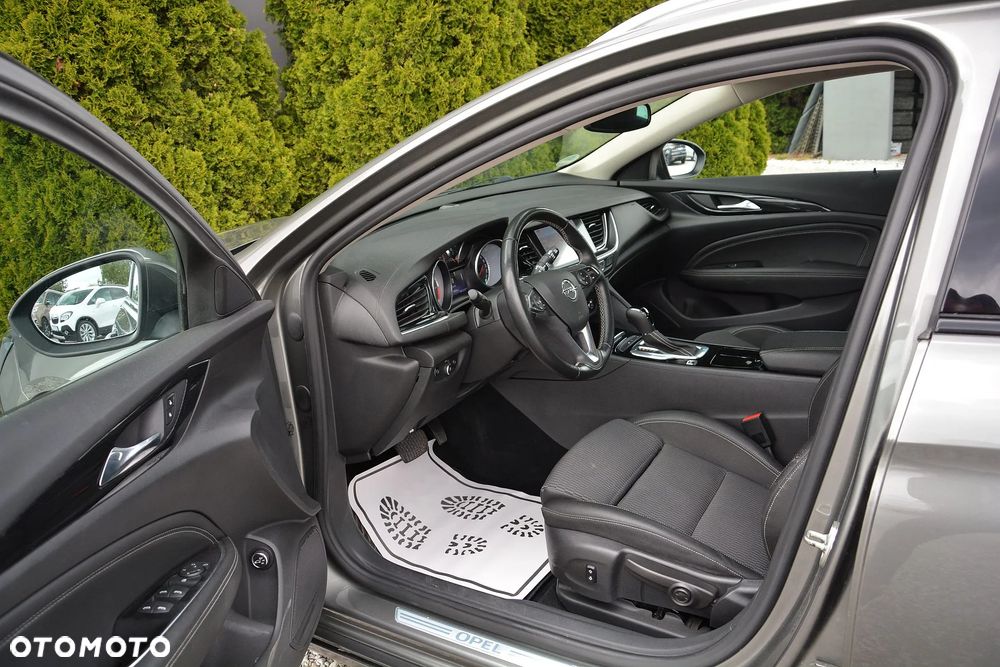 Opel Insignia 2.0 CDTI Cosmo - 10