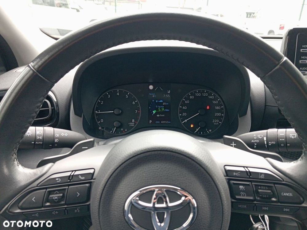 Toyota Yaris 1.5 Comfort CVT - 14