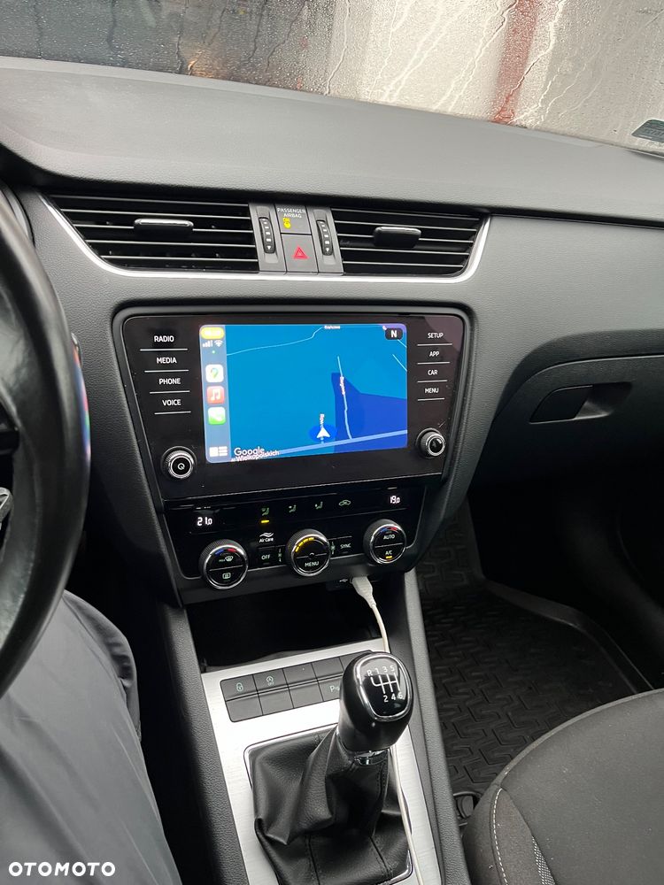 Skoda Octavia 1.5 TSI ACT Ambition - 10