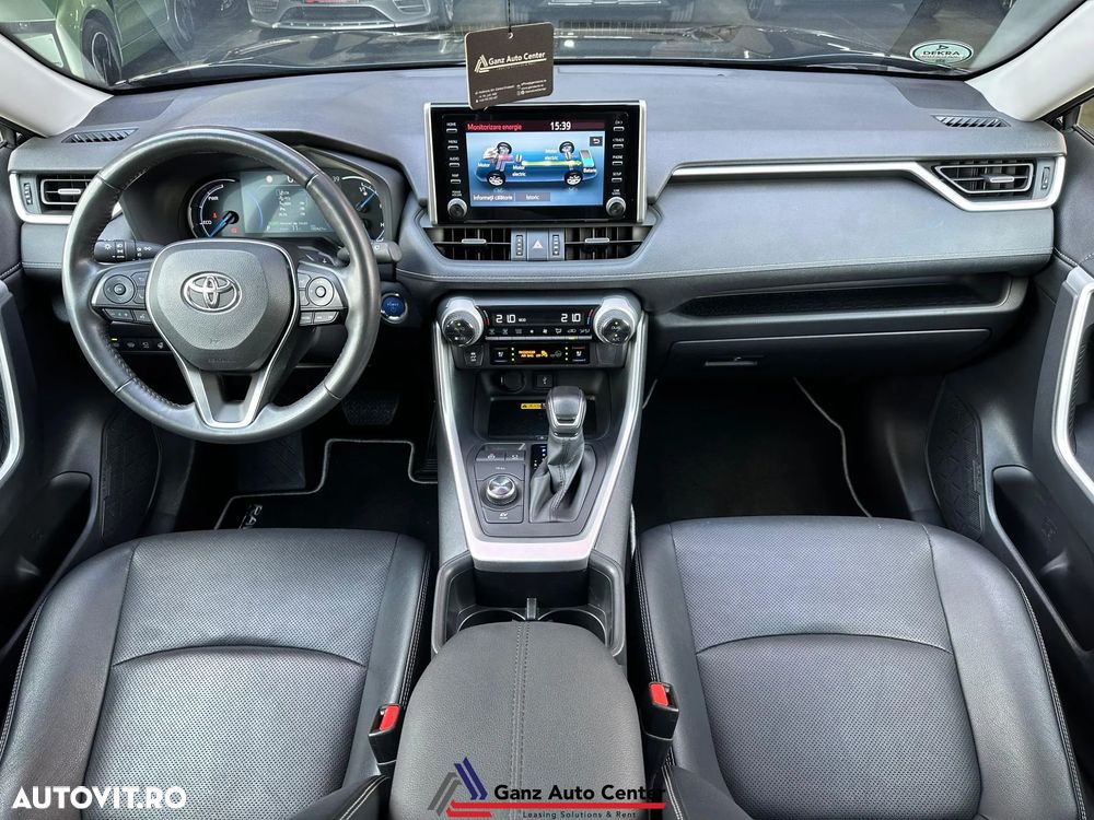 Toyota RAV4 2.5 VVT-iE 4x4 Luxury Plus - 8