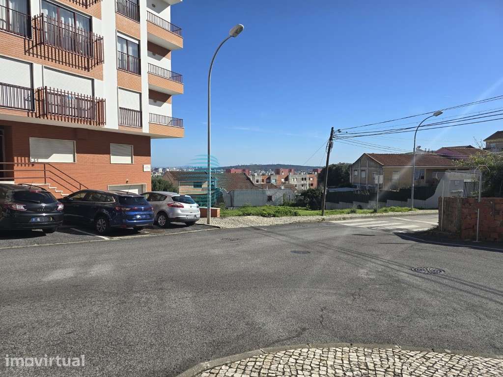 Lote de terreno Urbano, Amadora - Grande imagem: 2/10