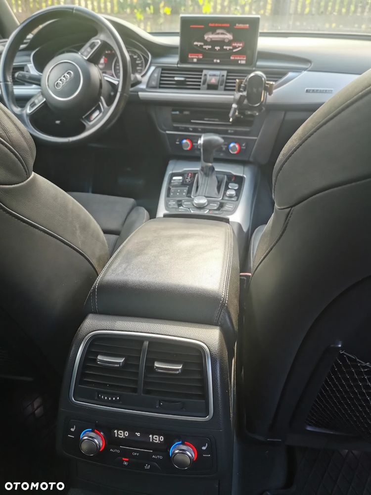 Audi A6 Allroad - 16