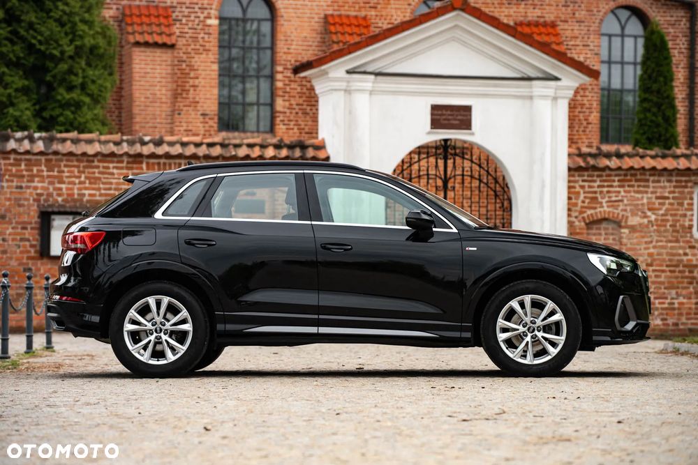 Audi Q3 35 TFSI mHEV S-Line S tronic - 3