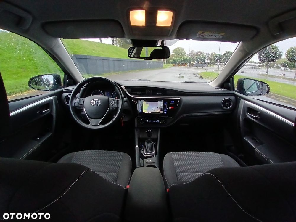 Toyota Corolla 1.6 Comfort MS - 22