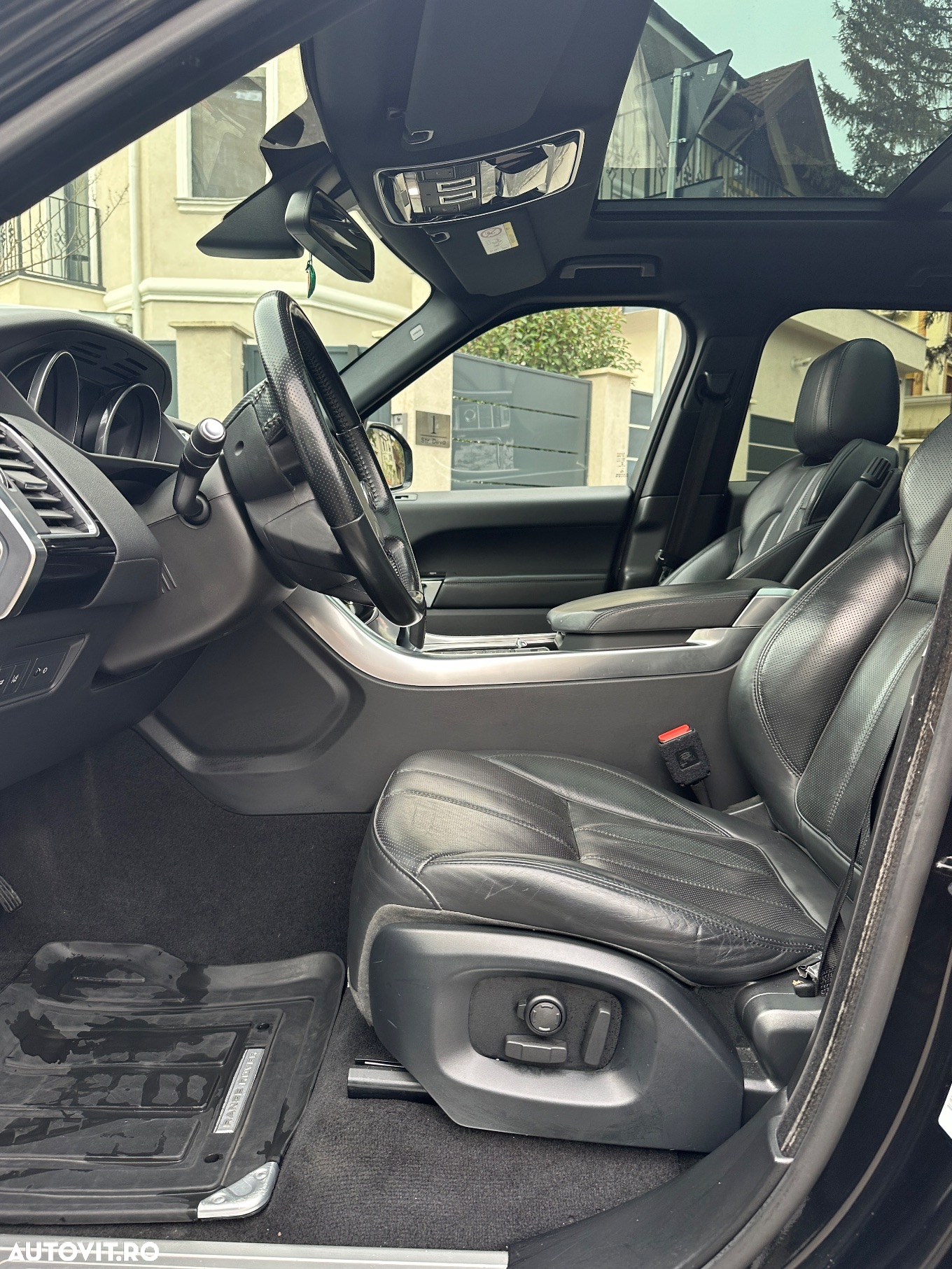 Land Rover Range Rover Sport 3.0 SDV6 Autobiography Dynamic - 8