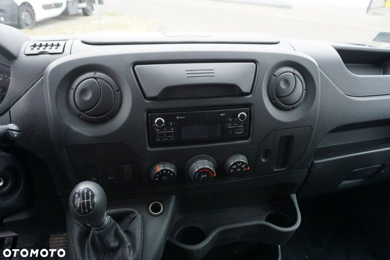 Renault Master - 15