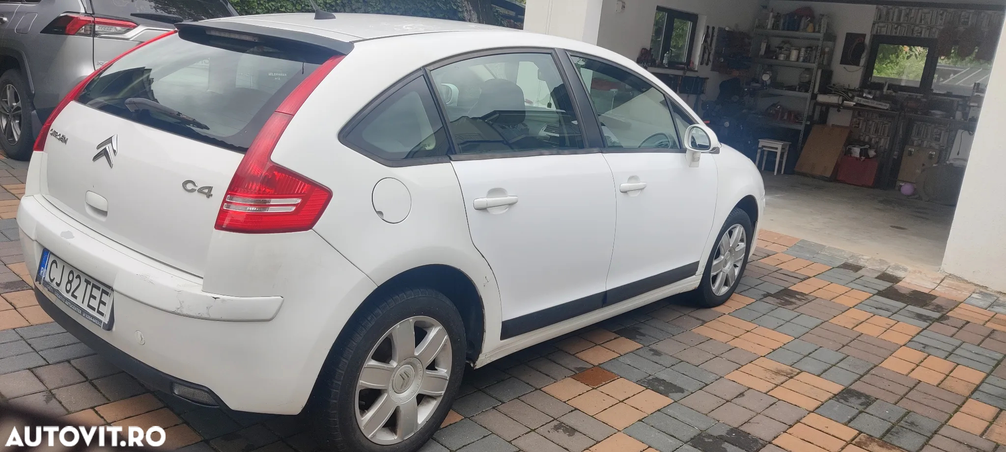 Citroën C4 1.6 HDi 16V X - 2