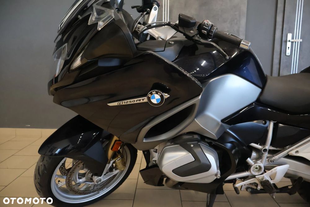 BMW R - 8