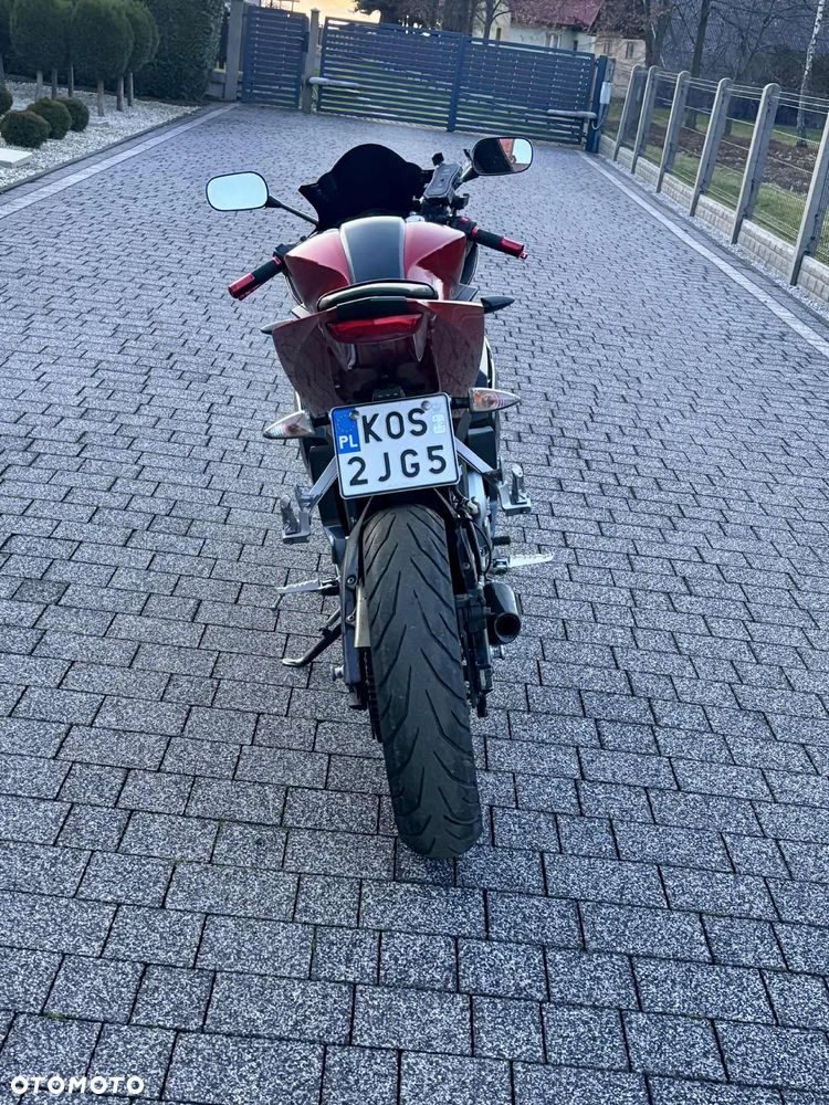 Yamaha YZF - 13