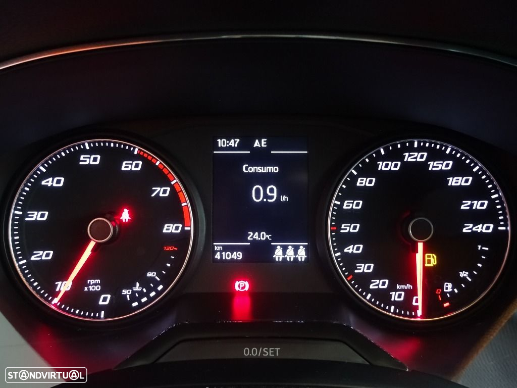 SEAT Arona 1.0 TSI FR - 14