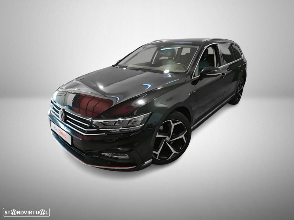 VW Passat Variant - 1