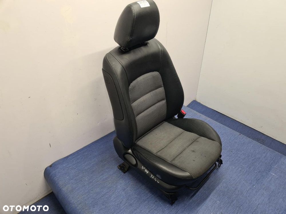 MAZDA 6 FOTEL PASAŻERA. - 1