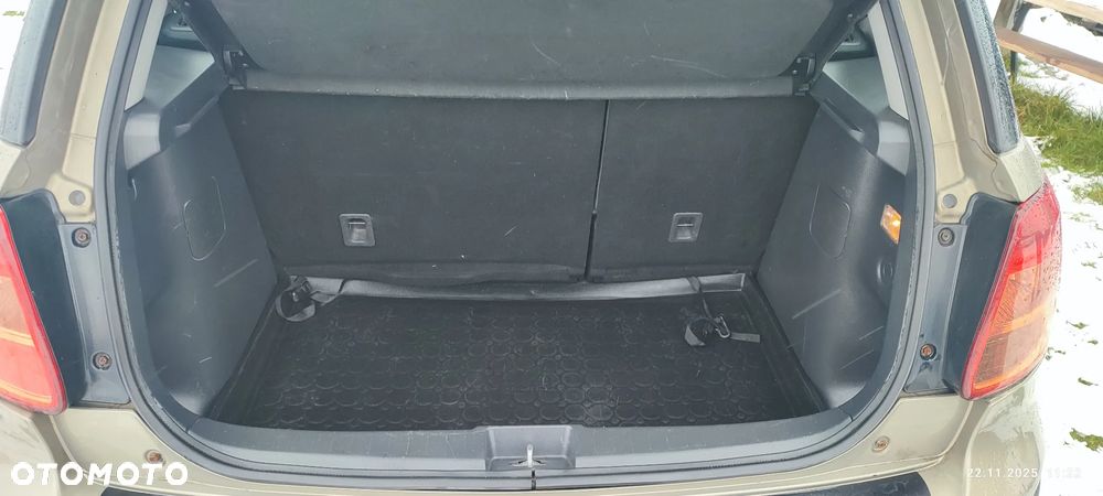 Fiat Sedici 1.9 Multijet DPF 4x4 Emotion - 18