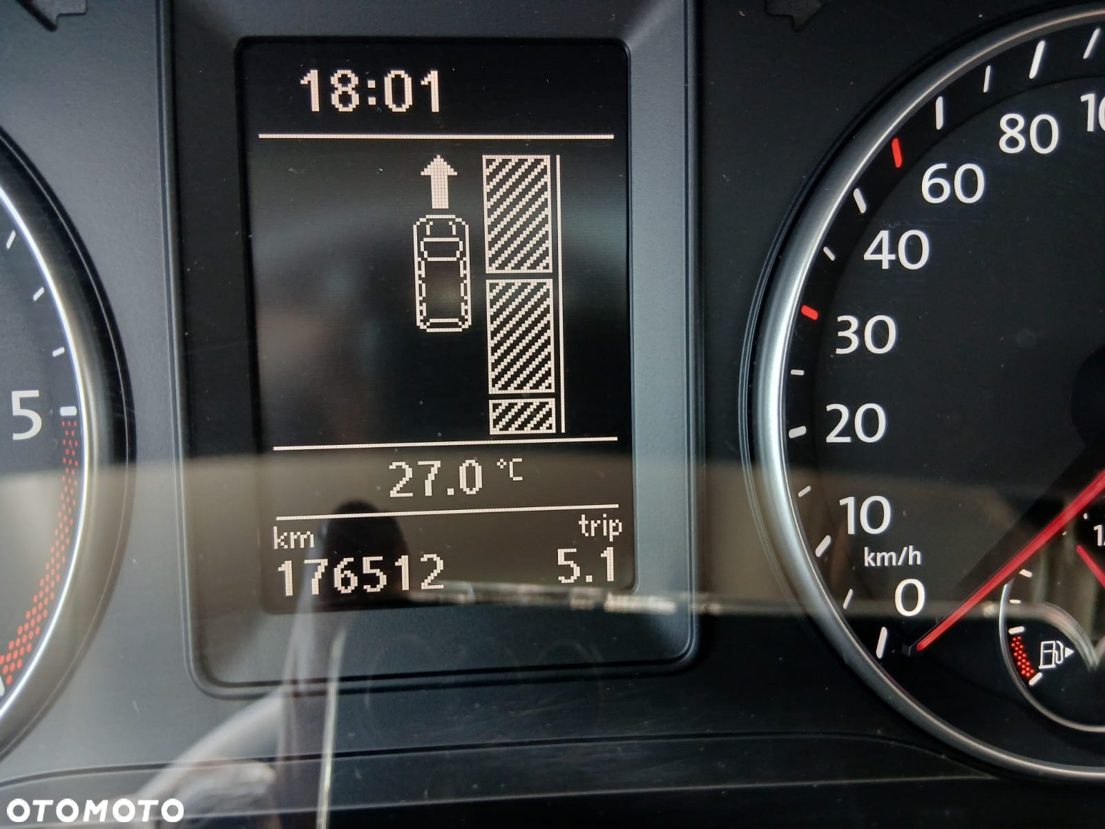 Volkswagen Touran 2.0 TDI DPF MATCH - 31